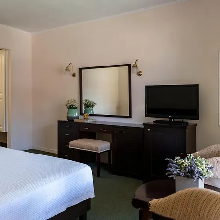 Amalia Hotel 4*