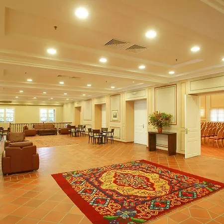 ホテル Amalia Meteora カランバカ