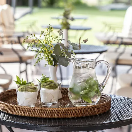 Amalia Meteora ホテル