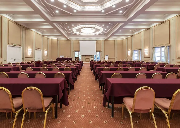 Amalia Meteora Hotel 4*