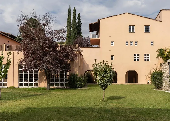 Amalia Meteora カランバカ